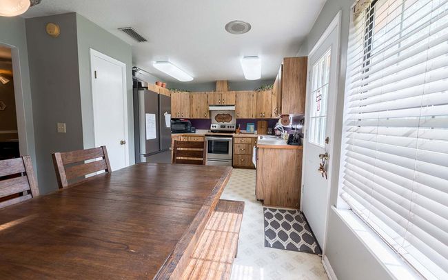 9172 Se 137 Th Blvd, House other with 3 bedrooms, 2 bathrooms and 1 parking in White Springs FL | Image 13
