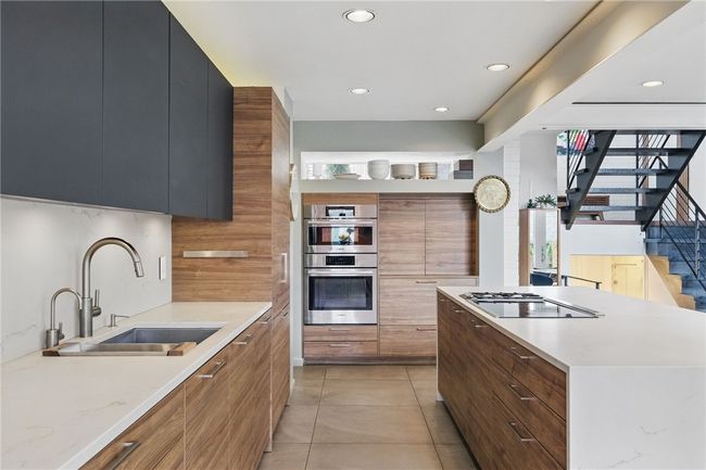 4 Shady Court Dr, House other with 4 bedrooms, 3 bathrooms and 2 parking in Shadyside PA | Image 19