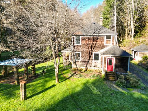 92976 Deadwood Creek Rd, Deadwood, OR, 97430-9706 | Card Image