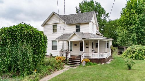 112 W Gibbs St, Saint Johns, MI, 48879-1210 | Card Image