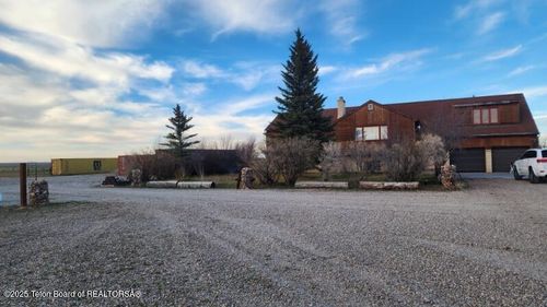 110 First North Rd, Big Piney, WY, 83113-8844 | Card Image