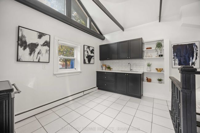 285 Olive Ave, House other with 3 bedrooms, 2 bathrooms and 3 parking in Oshawa ON | Image 17