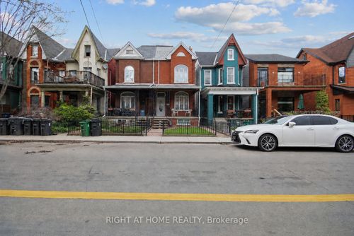 273 Palmerston Ave, Toronto, ON, M6J2J3 | Card Image