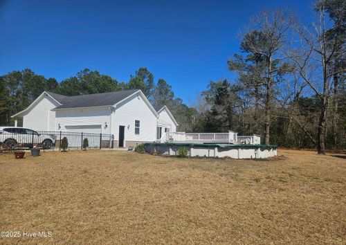 742 Big Branch Road Ext, Delco, NC, 28436-9755 | Card Image