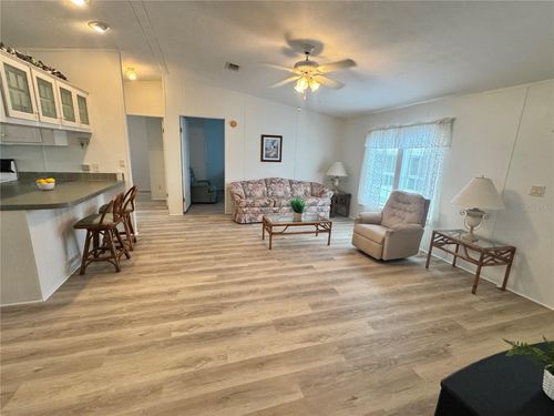 11636 Magnolia Ave, TAVARES, FL, 32778-4740 | Card Image