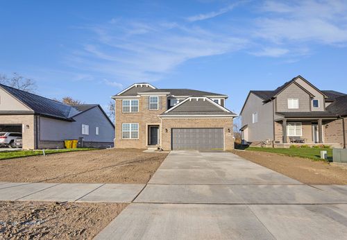 71469 Sarah Dr, Bruce Township, MI, 48065-2670 | Card Image