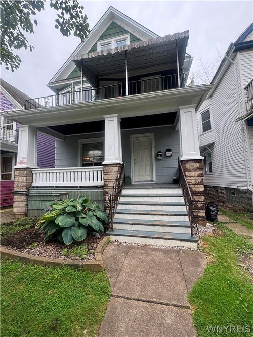 82 Englewood Avenue, Buffalo, NY, 14214 | Card Image