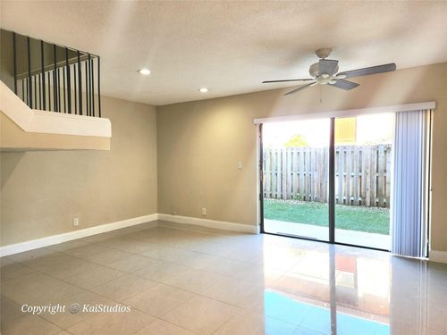 10293 Nw 33rd St, Coral Springs, FL, 33065-3955 | Card Image