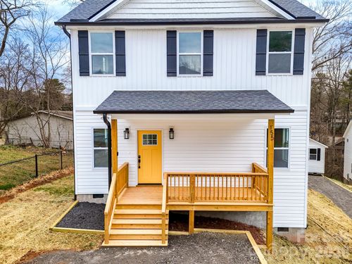 155 Shadowlawn Dr, Asheville, NC, 28806-1281 | Card Image