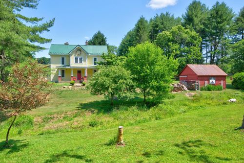 2067 Bethlehem Church Rd Ne, Floyd, VA, 24091-2265 | Card Image