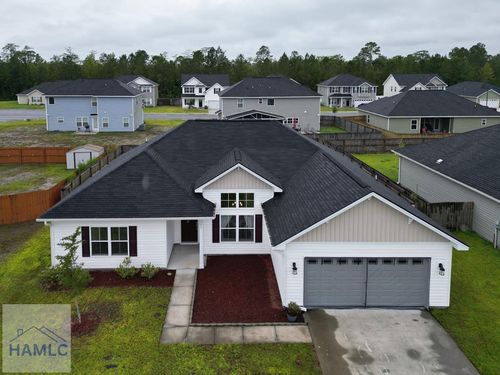 571 Rutledge Dr, Hinesville, GA, 31313-8385 | Card Image