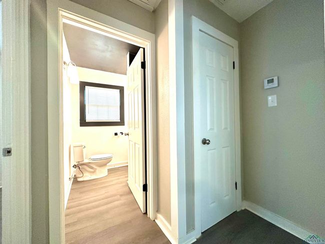 1407 E Us Highway 80, House other with 2 bedrooms, 1 bathrooms and null parking in White Oak TX | Image 13
