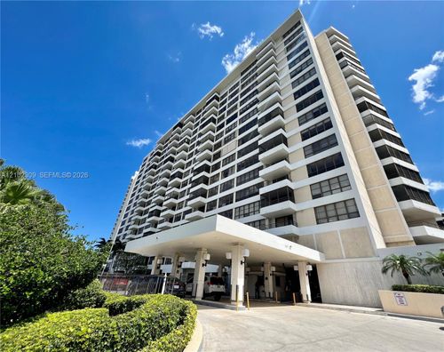 505-600 Three Islands Blvd, Hallandale Beach, FL, 33009-2844 | Card Image