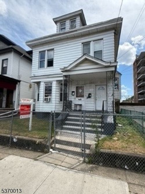 494 Park Ave, Paterson, NJ, 07504-1534 | Card Image