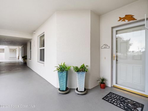 304-15 N Indian River Dr, Cocoa, FL, 32922-7796 | Card Image