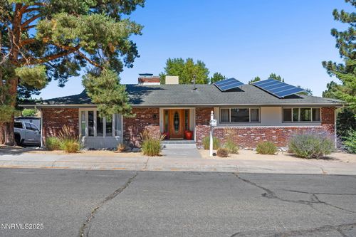 2275 Solari Dr, Reno, NV, 89509-5121 | Card Image