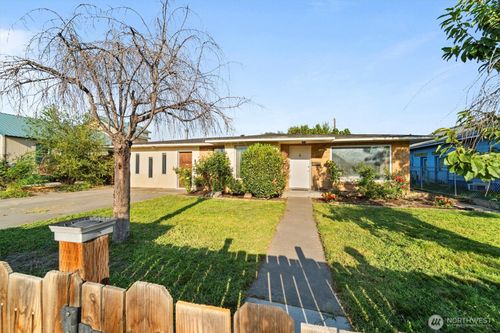 837 S Hawthorne Street, Kennewick, WA, 99336 | Card Image