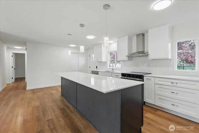 40 E Robert Pl, House other with 3 bedrooms, 2 bathrooms and 2 parking in Sequim WA | Image 8