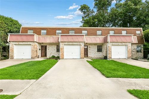 3707 11 Stefano Street, Metairie, LA, 70002 | Card Image