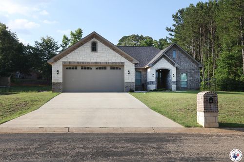 705 Willow Oak Dr, Atlanta, TX, 75551 | Card Image