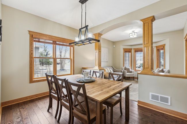 Formal Dining Room | Image 8