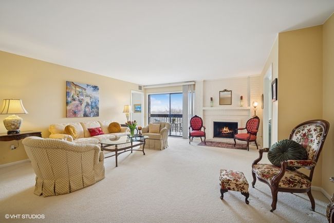 APT-512 - 1771 Mission Hills Rd, Condo with 2 bedrooms, 2 bathrooms and 1 parking in Northbrook IL | Image 6