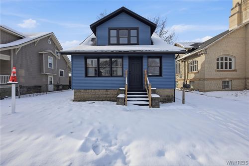 685 Abbott Rd, Buffalo, NY, 14220-2041 | Card Image