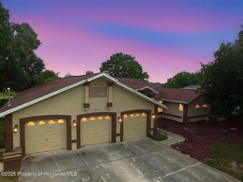 370 Telford Ct, Spring Hill, FL, 34606-6057 | Card Image