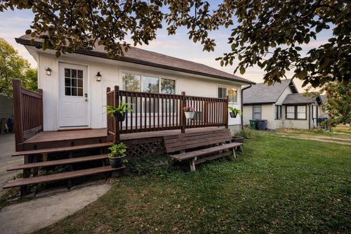 4910 53 Ave, Rimbey, AB, T0C0C2 | Card Image