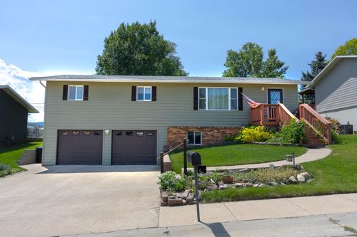 1213 Charles St, Spearfish, SD, 57783-1603 | Card Image