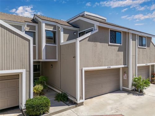 5580 Orange Ave, Cypress, CA, 90630-3829 | Card Image