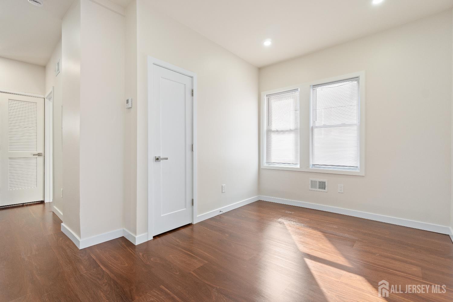 Residential Lease in Plainfield 4