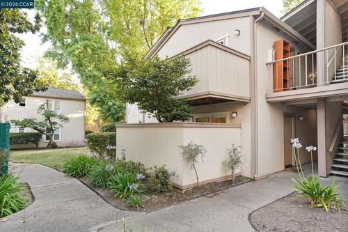 7-385 Camelback Rd, Pleasant Hill, CA, 94523-1323 | Card Image