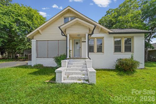 834 Murphy St, Kannapolis, NC, 28081-4856 | Card Image