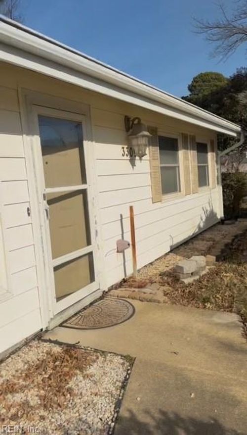 3300 Waterman Rd, Virginia Beach, VA, 23452-4842 | Card Image