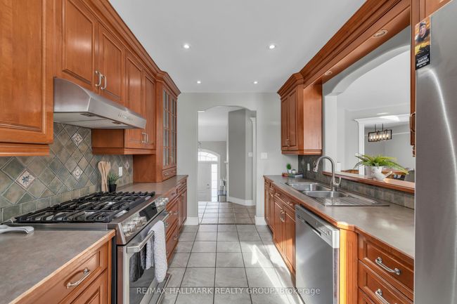 248 Levis St, House other with 4 bedrooms, 3 bathrooms and 6 parking in Bourget ON | Image 11