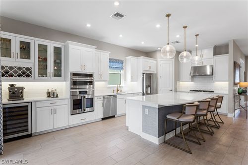 15216 Turin Dr, NAPLES, FL, 34114-3144 | Card Image