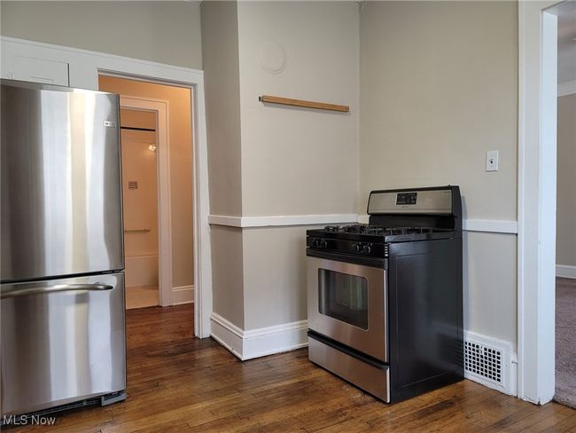 2ND - 14232 Athens Ave, Home with 2 bedrooms, 1 bathrooms and null parking in Lakewood OH | Image 8