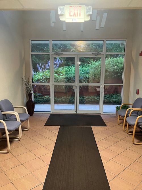 ste-105-2127 Crompond Rd, Cortlandt Mnr, NY, 10567-4328 | Card Image