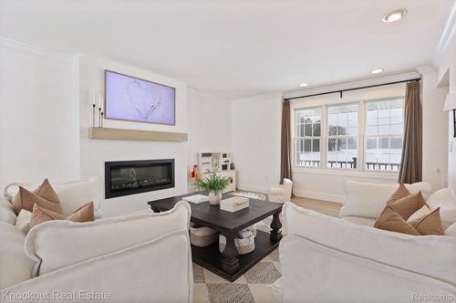 10199 Lange Rd, Birch Run, MI, 48415-9711 | Card Image