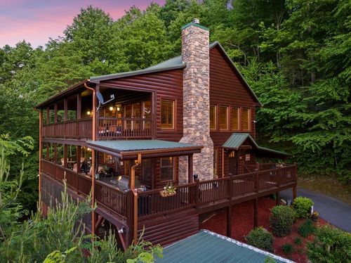 115 Mountain High Dr, Mineral Bluff, GA, 30559-2464 | Card Image