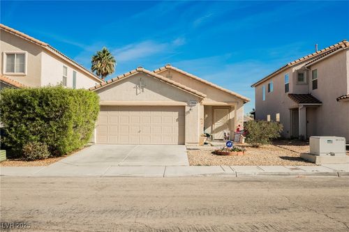 7552 Wentworth Springs Ct, Las Vegas, NV, 89139-5324 | Card Image