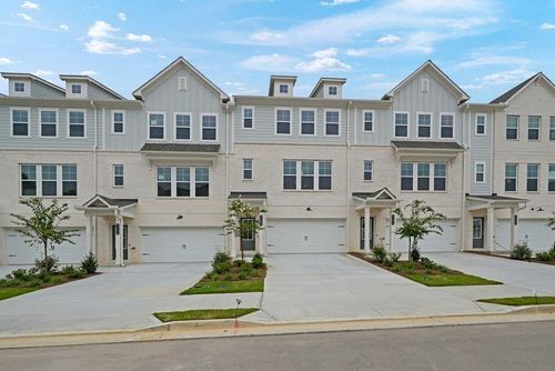3194 Eastham Run Dr, Dacula, GA, 30019-6861 | Card Image