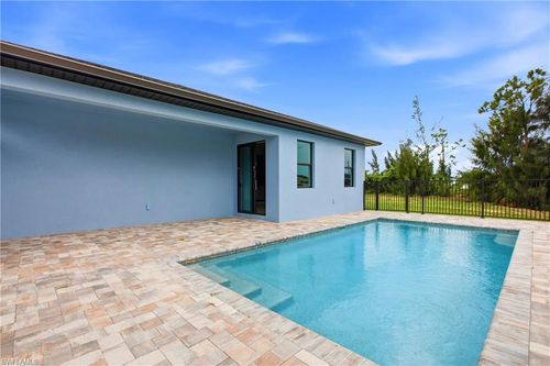 3518 Ne 21st Pl, Cape Coral, FL, 33909-3286 | Card Image