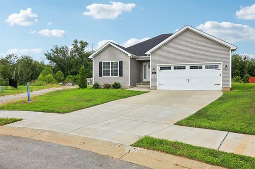 842 River Birch Ct, Bowling Green, KY, 42103-8609 | Card Image