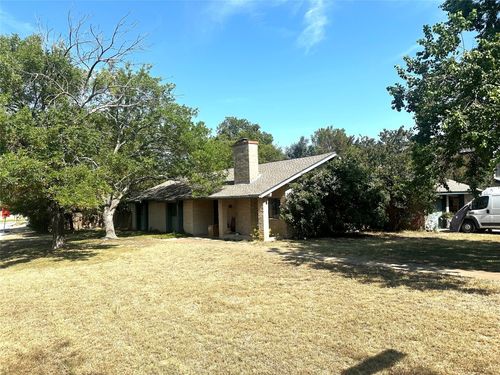 710 Lakeview Cv, Round Rock, TX, 78681-5721 | Card Image
