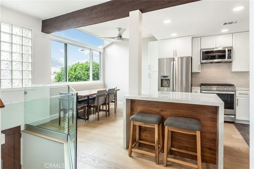 59-501 Herondo St, Hermosa Beach, CA, 90254-5153 | Card Image