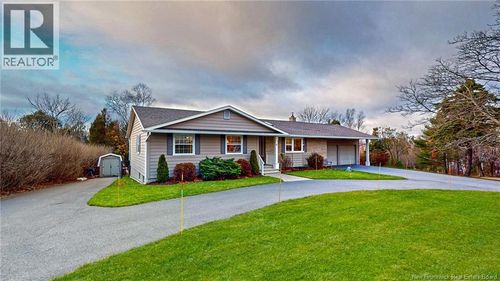 6 Burnett Terr, Rothesay, NB, E2H2N1 | Card Image