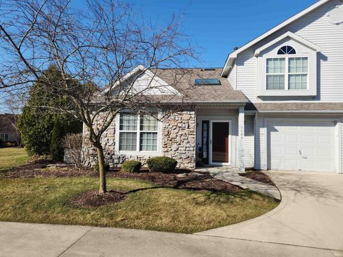 5424 Thornbriar Ln, Fort Wayne, IN, 46835-3885 | Card Image