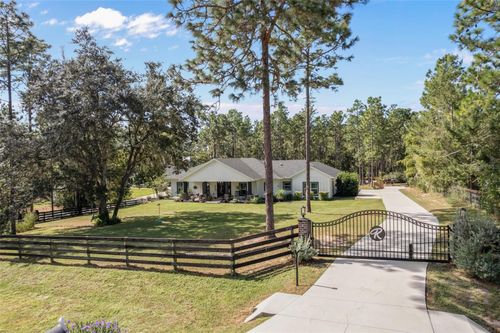 8556 County Road 243, WILDWOOD, FL, 34785-7429 | Card Image